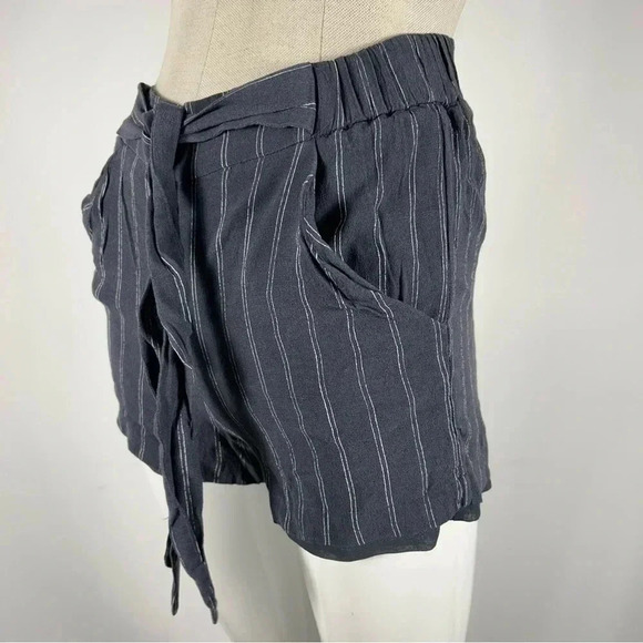 Wilfred shorts size XXS - Picture 2 of 11